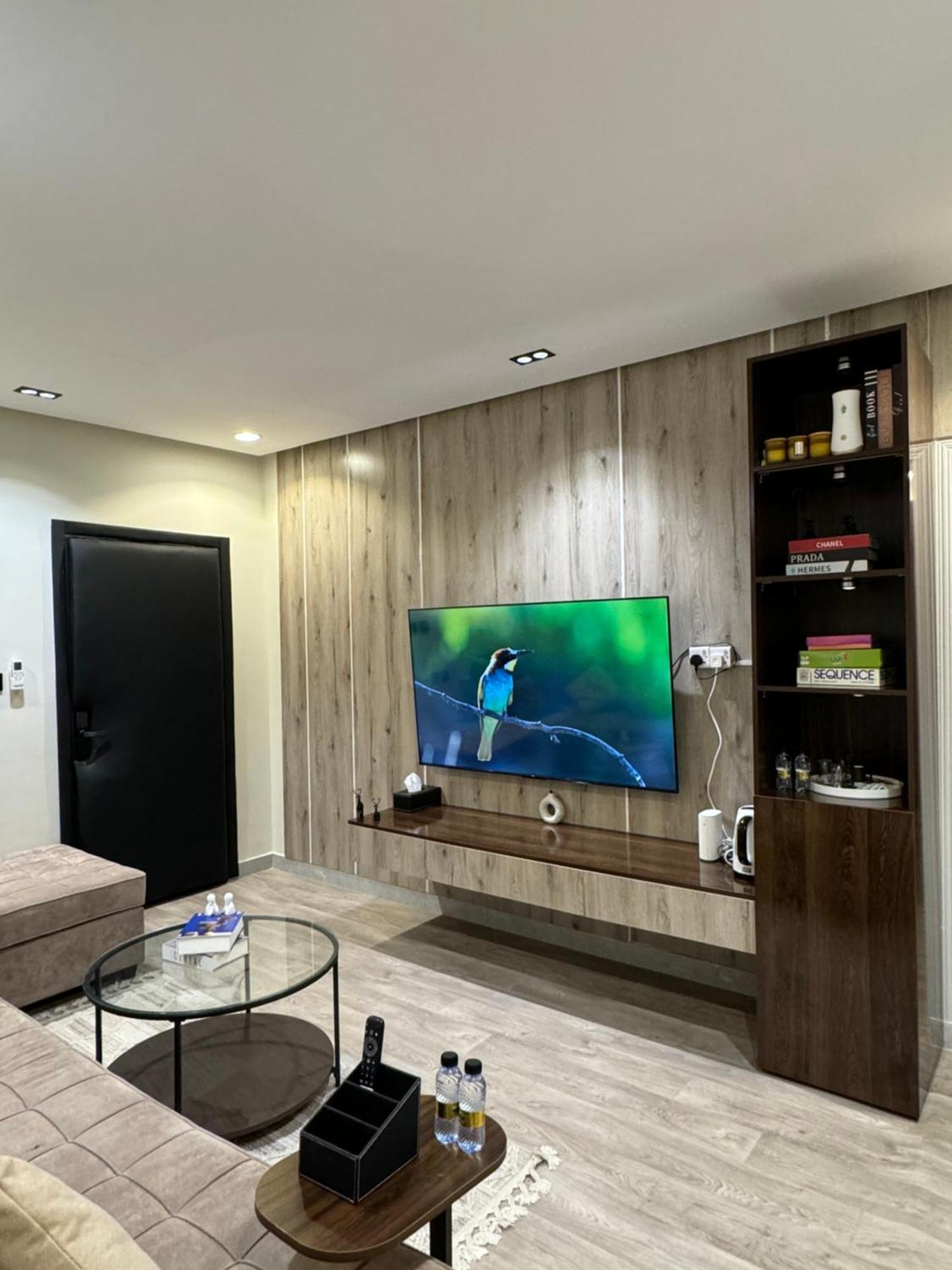 Luxurious - Almalqa الرياض