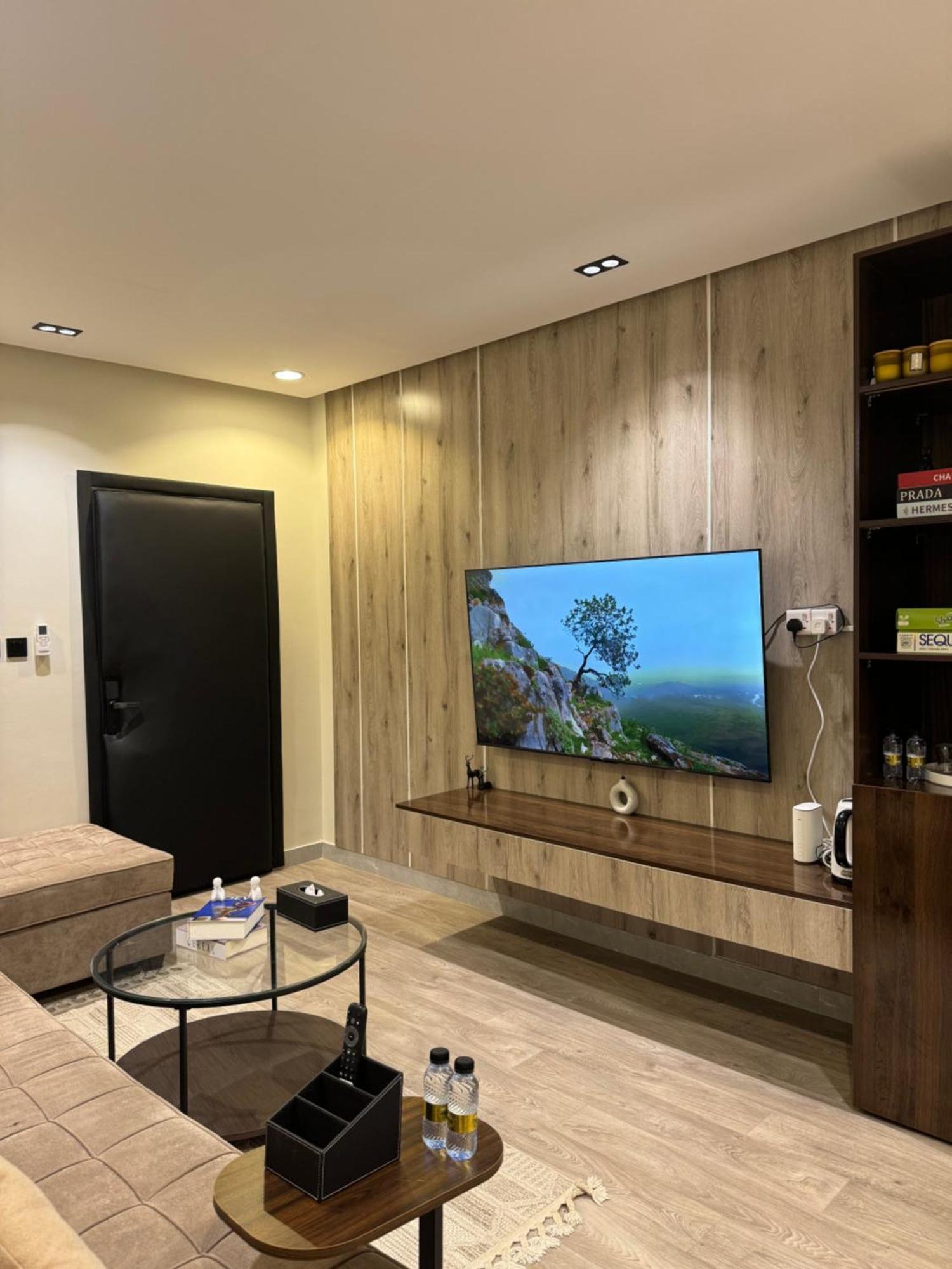 Luxurious - Almalqa * الرياض